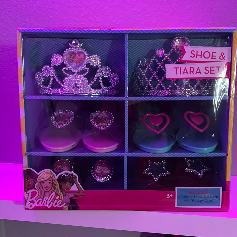 Barbie Shoe and Tiara Dress Up Set up 🩷
